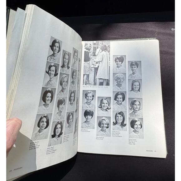 Wesleyan College Macon Georgia Yearbook 1968 Great Pics! - Picture 10 of 10